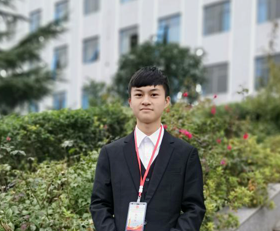 机电何立权1.png 机电何立权1.png