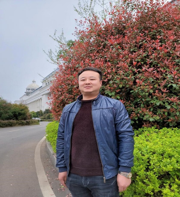 交通鲁维军.jpg 交通鲁维军.jpg