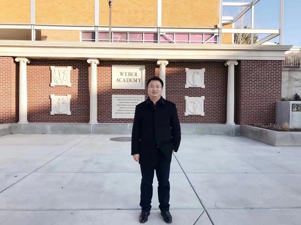 交通涂宇.jpg 交通涂宇.jpg