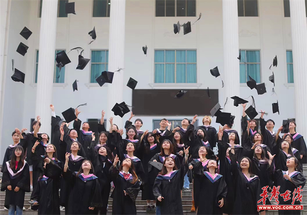 图片 1.png 图片 1.png