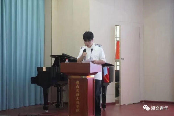 b32a49b9fd7841656973c17d78cf6de.jpg b32a49b9fd7841656973c17d78cf6de.jpg