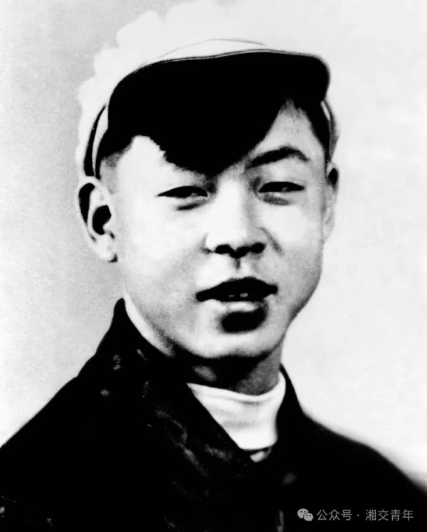 c3901e4275303a0346eb71f05e2d56d.jpg c3901e4275303a0346eb71f05e2d56d.jpg