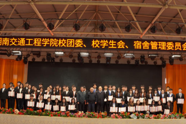 da5be0fce6381006eb1a9dc95fab447.png da5be0fce6381006eb1a9dc95fab447.png