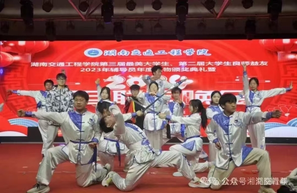 7bc99b69f3b645de95345298ca81446.jpg 7bc99b69f3b645de95345298ca81446.jpg