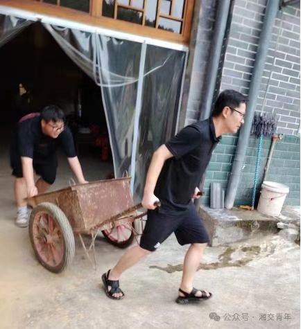 f60ac12e34f9a3bd7a09d0f8bd226db.jpg f60ac12e34f9a3bd7a09d0f8bd226db.jpg