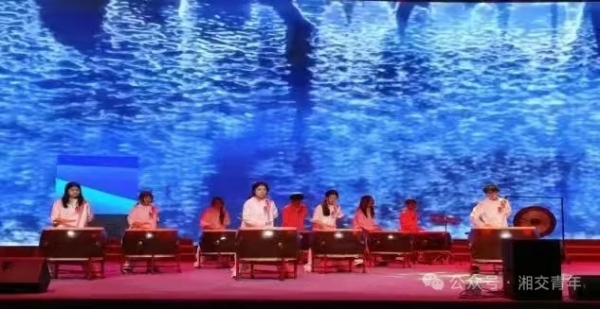 c65fb1cada3af7a7ba7478fcebfc0045.jpg c65fb1cada3af7a7ba7478fcebfc0045.jpg