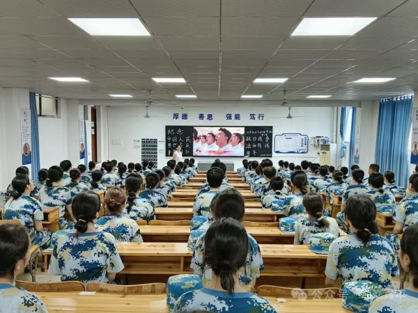 ef2220fa9c248ef6335027b70f10b70c.jpg ef2220fa9c248ef6335027b70f10b70c.jpg