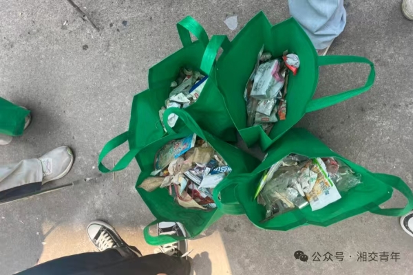 078651848bf4996514b579144146f2e6.jpg 078651848bf4996514b579144146f2e6.jpg